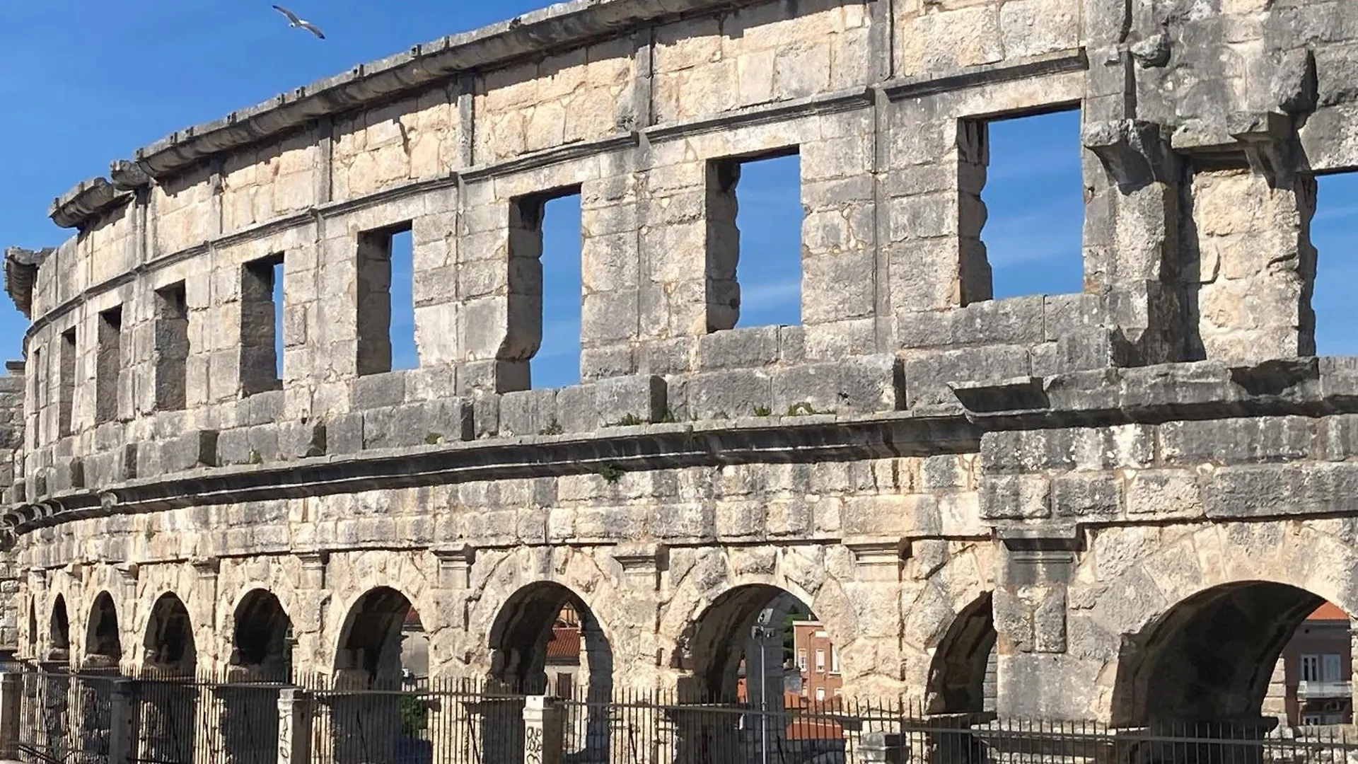 Red Roof Apartment Pula Croatia