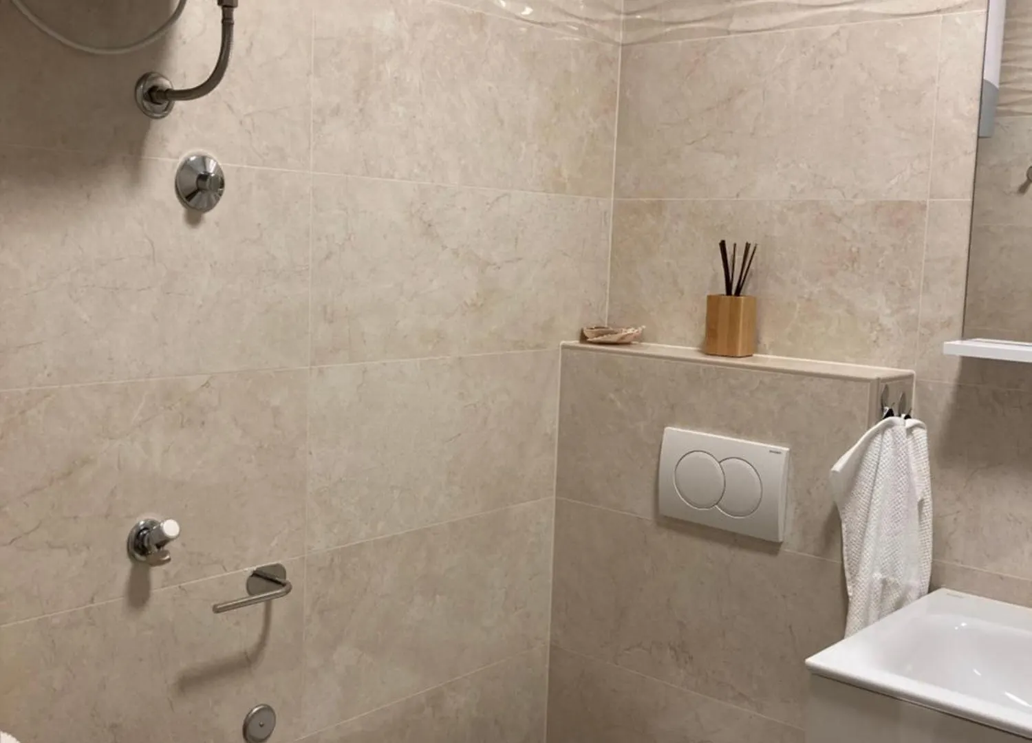 Apartamento Red Roof Pula 0*,